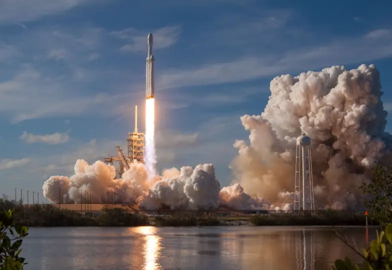 Accelerators & Incubators